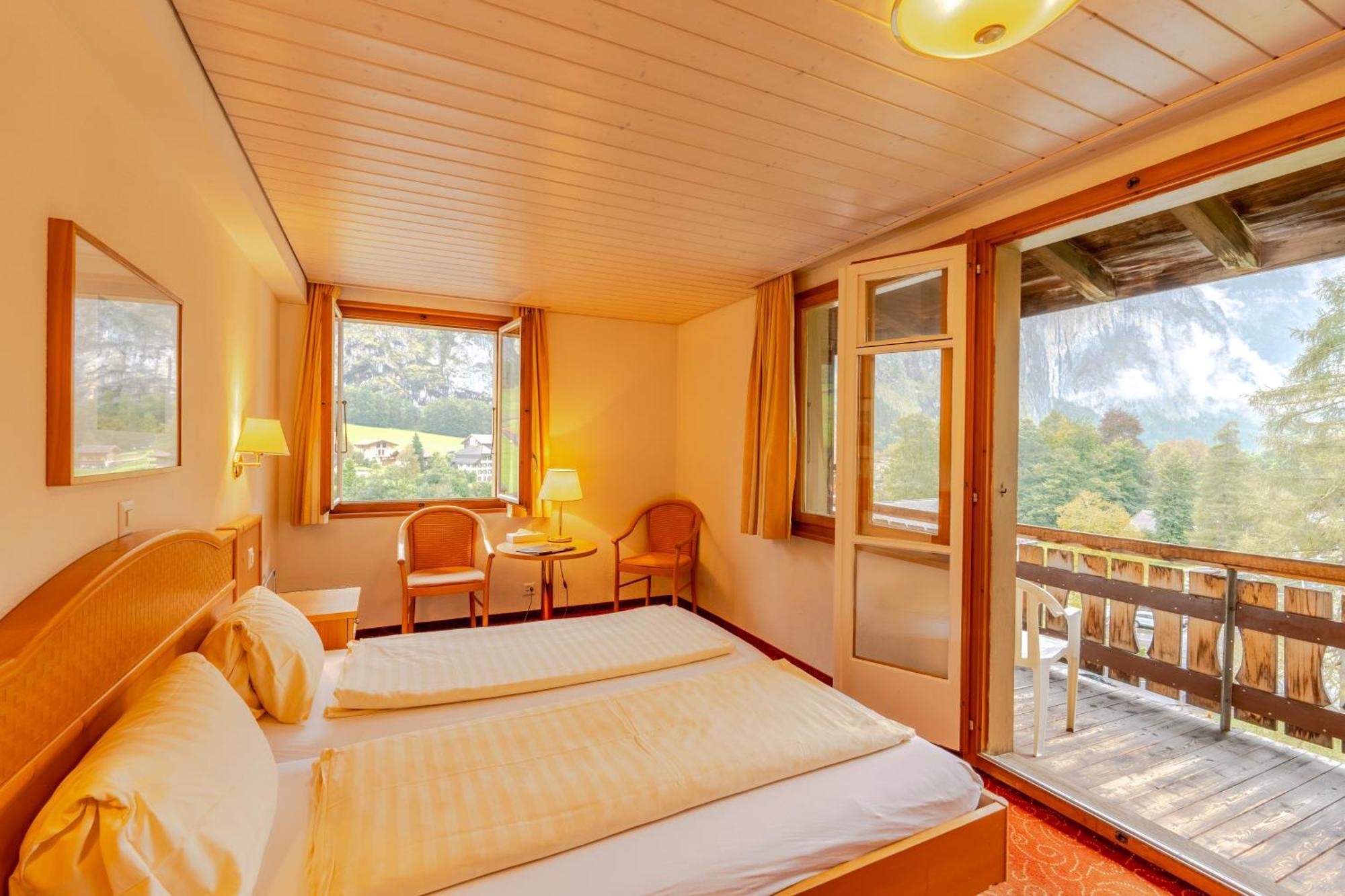 Hotel Staubbach Lauterbrunnen Exterior photo