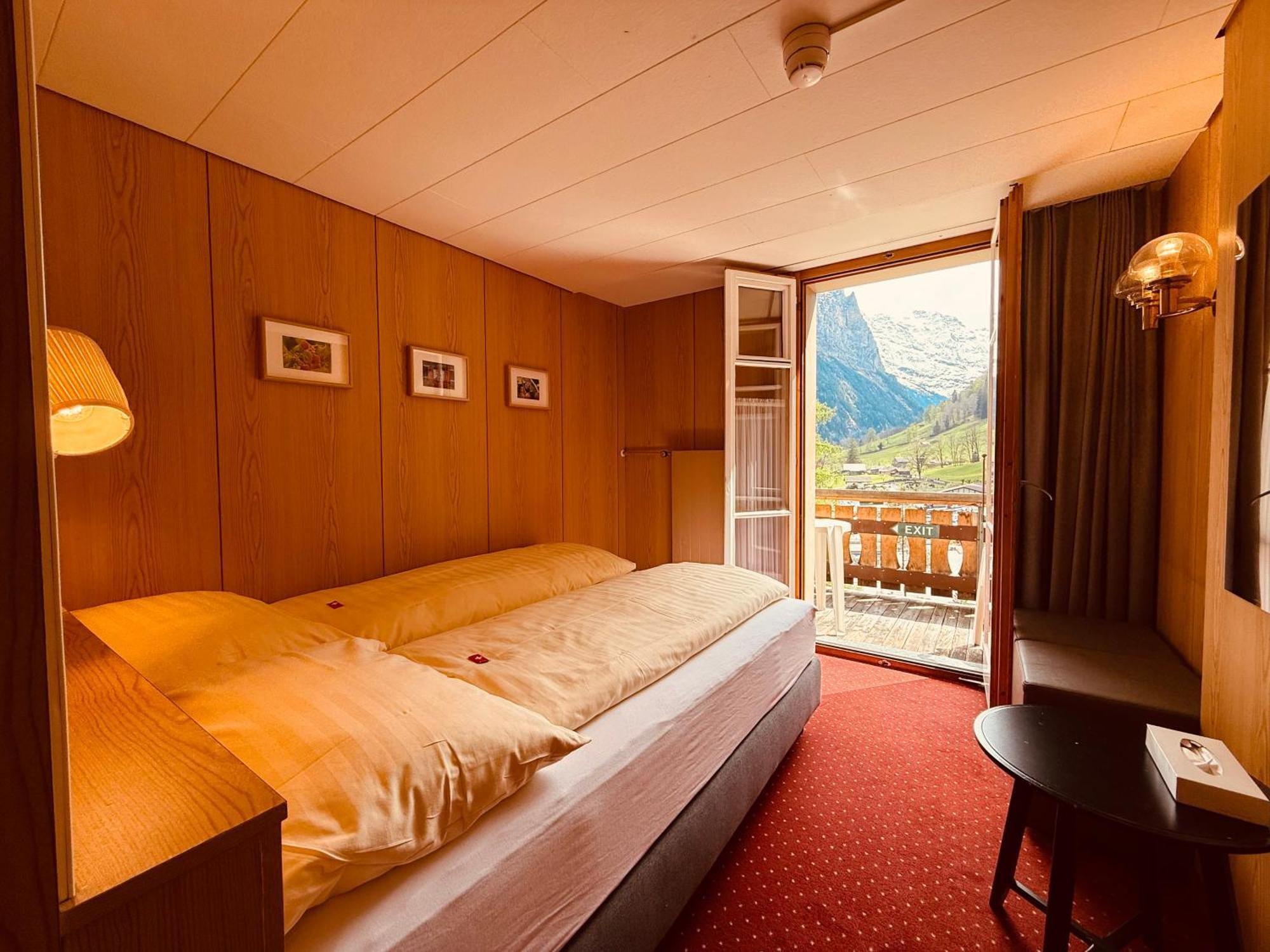 Hotel Staubbach Lauterbrunnen Exterior photo